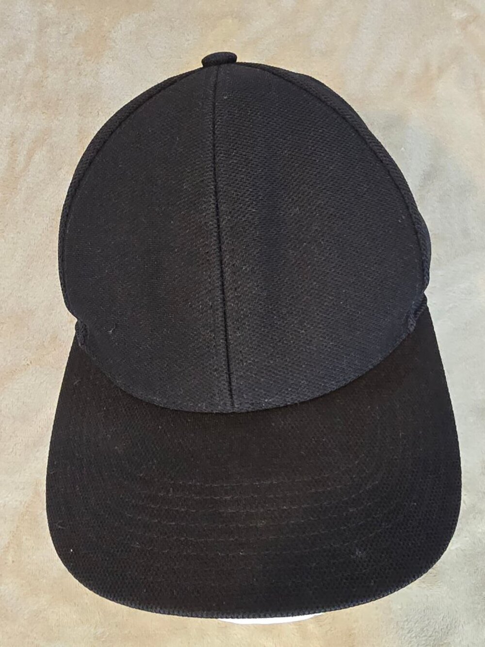Artizia Wilfred Free baseball cap pure black adjustable